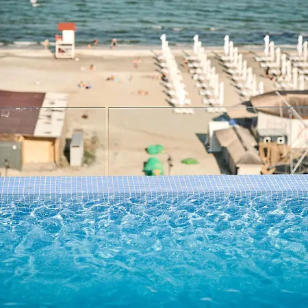 Panoramic Sea View Infinity Pool & Mamaia