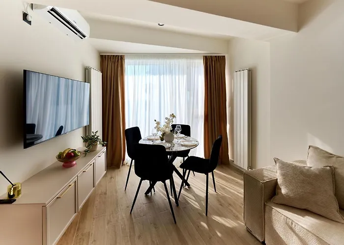 Panoramic Sea View Infinity Pool & * Mamaia