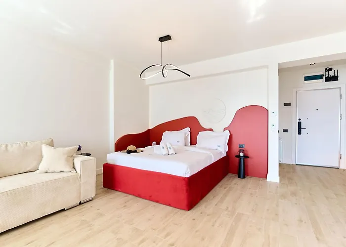 Panoramic Sea View Infinity Pool & Apartmán Mamaia