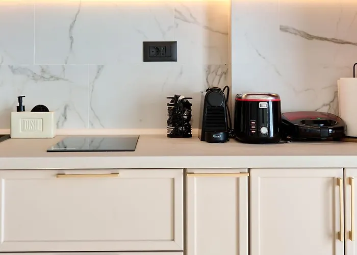 Panoramic Sea View Infinity Pool & Mamaia